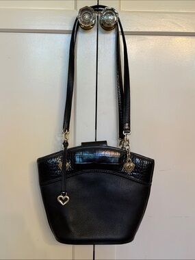 Vintage Brighton Black Women’s Heart Charm Bucket Shoulder Bag